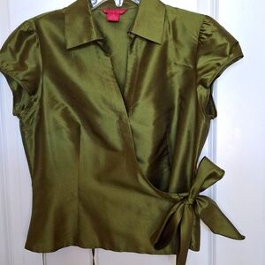 Green Silk Wrap Blouse Size 8 Sunny Leigh EUC Cap Sleeve